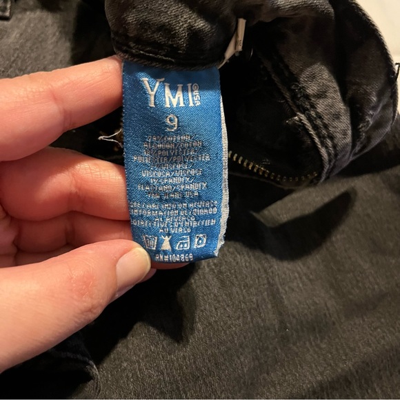 Black Mid Ride Skinny YMI Jeans, Size 9 - Picture 5 of 9